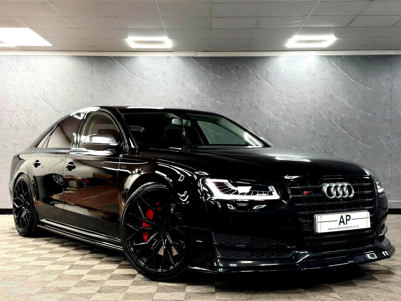 Audi S8 secondary view